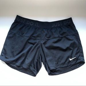 Black Nike reversible jersey short